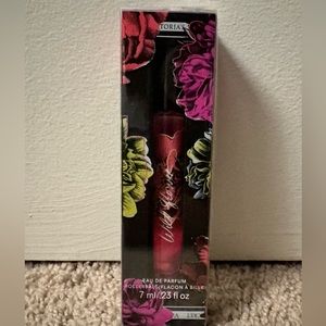 Brand new Victoria’s Secret Bombshell Wild flower rollerball perfume